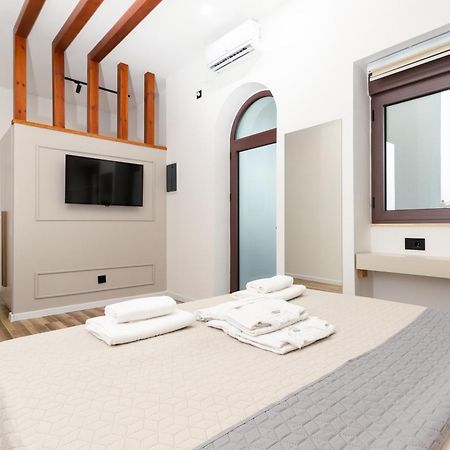 Apartments Kan Улцинь Экстерьер фото