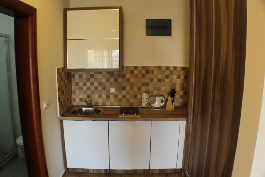 Apartments Kan Улцинь Экстерьер фото