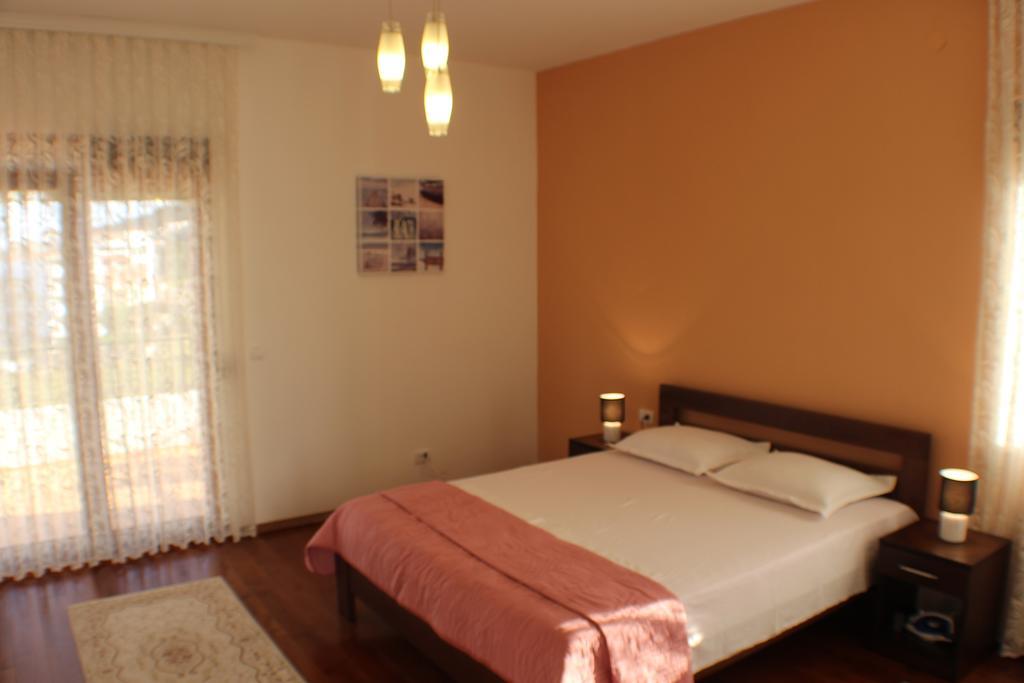 Apartments Kan Улцинь Экстерьер фото