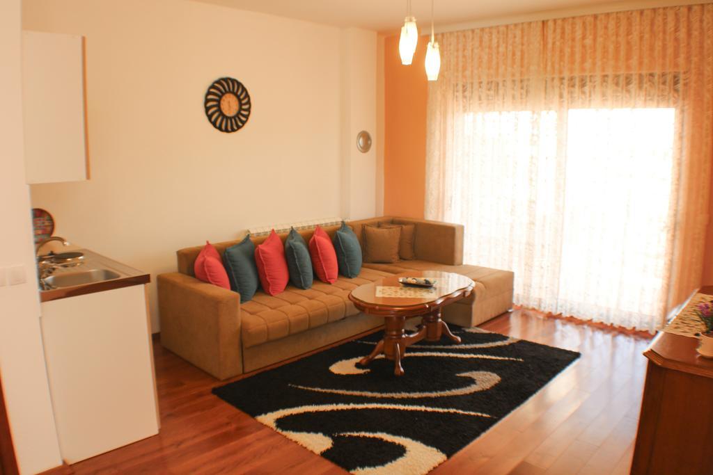 Apartments Kan Улцинь Экстерьер фото